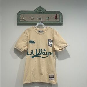Reason Lil Wayne Cream Young Money Soccer Club Graphic T-Shirt small